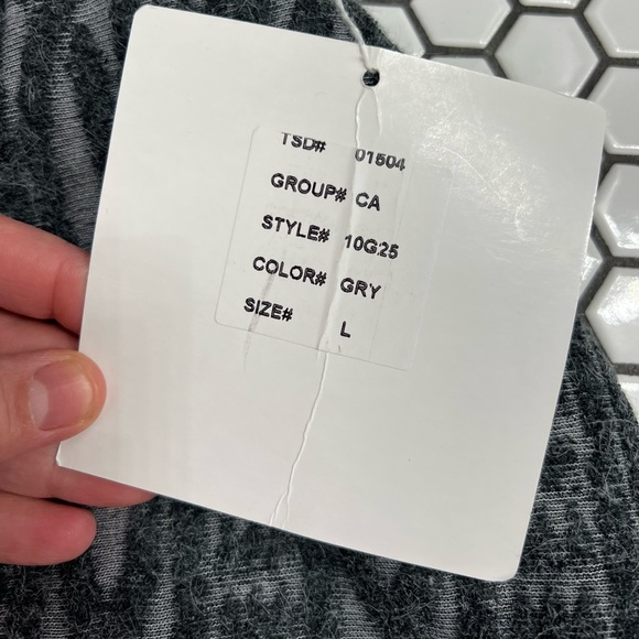 Nwt Trish scully child cape size large - Picture 6 of 7